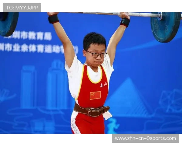 举重俱乐部与大学合作开展力量训练科学课程,举重比赛项目 举重俱乐部与大学合作开展力量训练科学课程,举重比赛项目